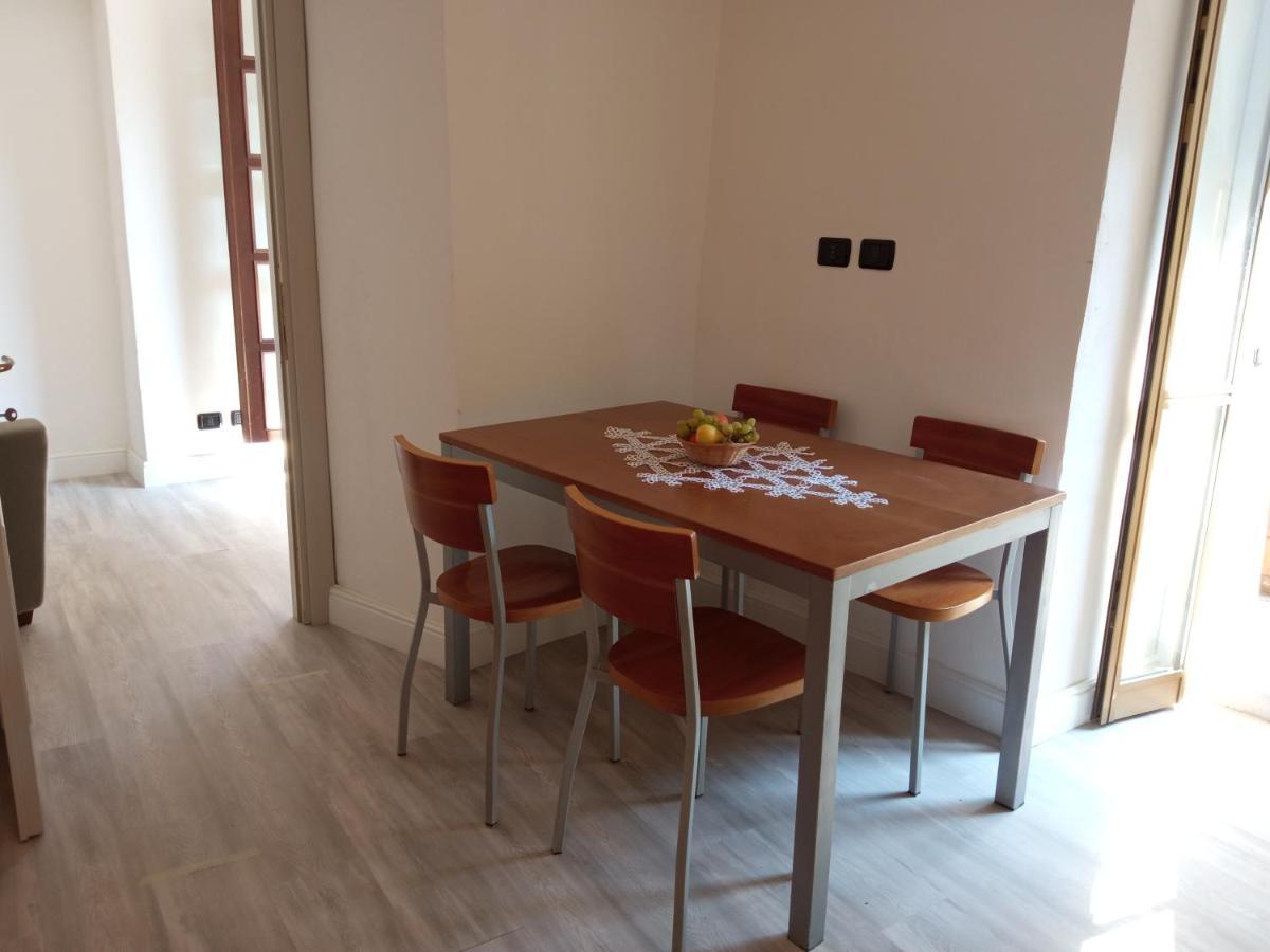 Appartement Entire flat, independent entrance, 20 mins to BGY - Bergamo Milan airport à Nembro Extérieur photo